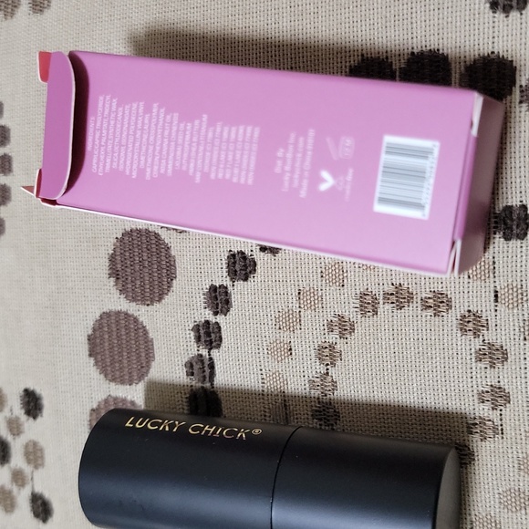Lucky Chick Lip & Cheek Multi Stick in Lucky Days - Picture 4 of 4